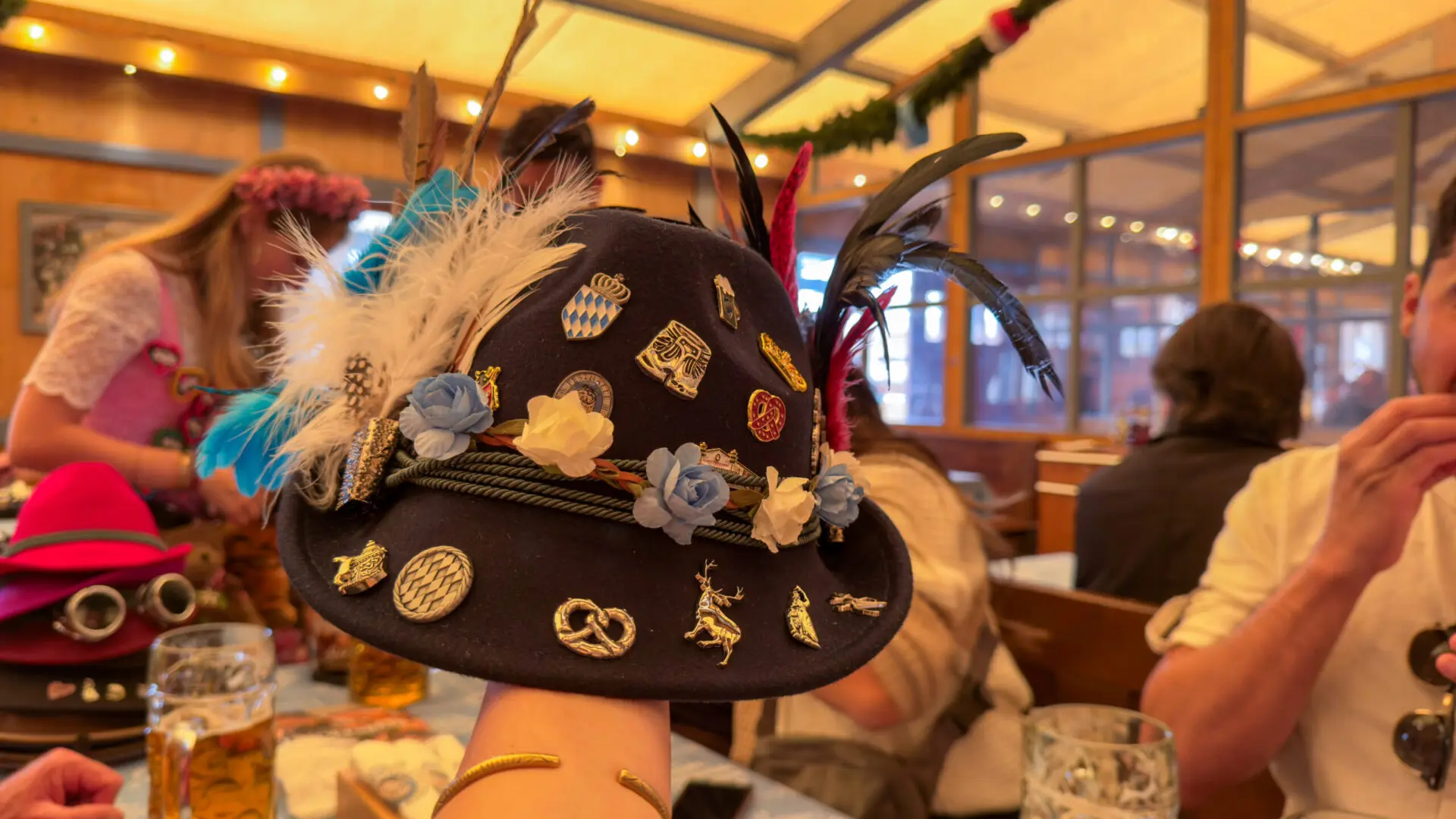 Tirolerhut hat - Bavarian hat with pins and a feather