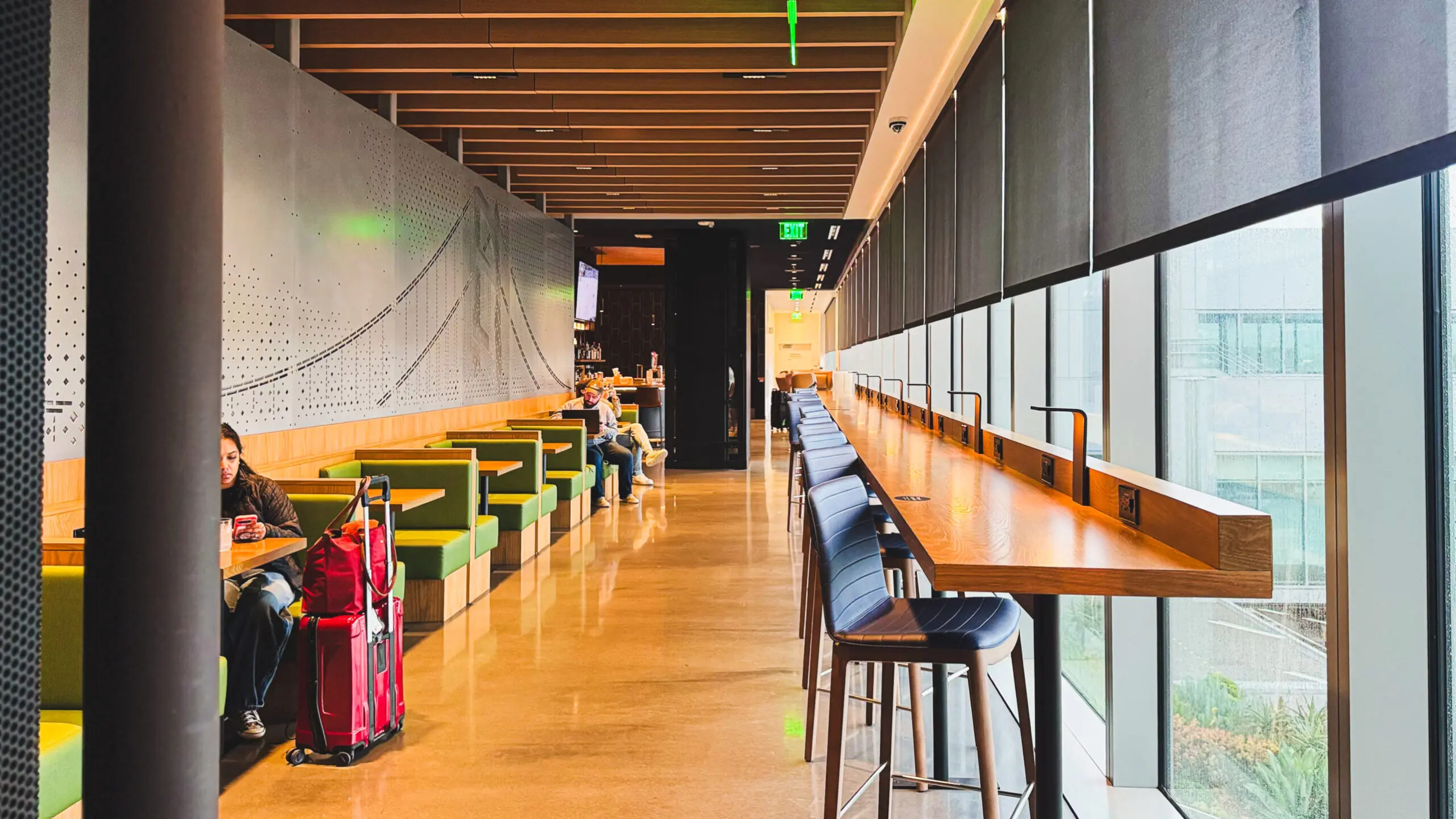 Alaska Airlines Lounge at SFO entrance